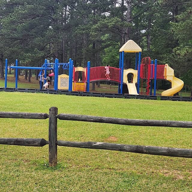 Bowers Park - Image 1