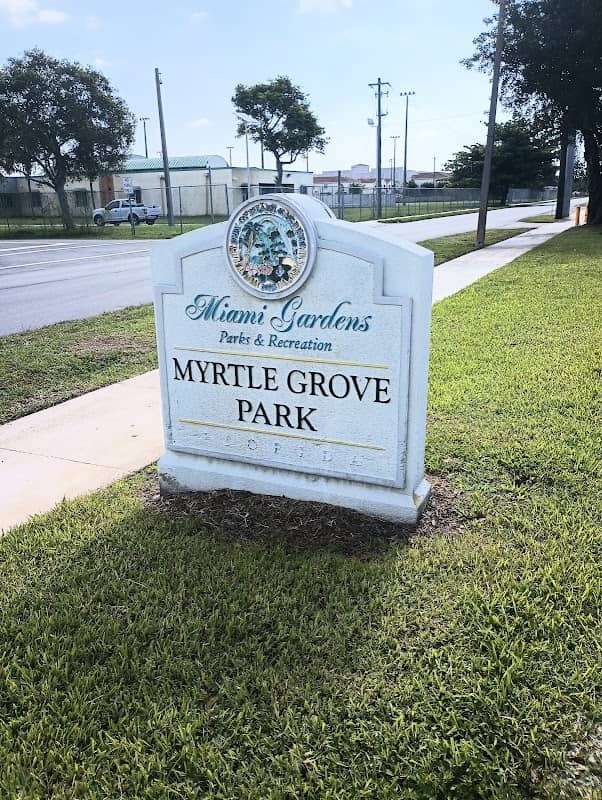 Myrtle Grove Park - Image 2