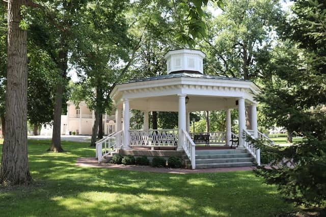 Montgomery County Historical Society, Lane Place Antebellum Mansion - Image 3