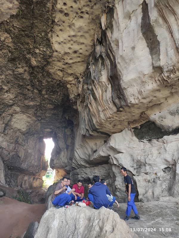 Gua Stone - Image 2