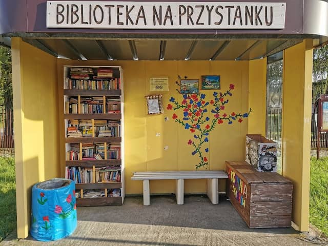 Biblioteka na przystanku - Image 1