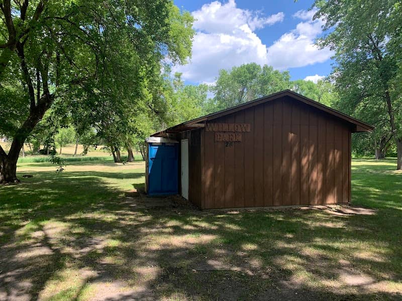 Willow Park - Image 1