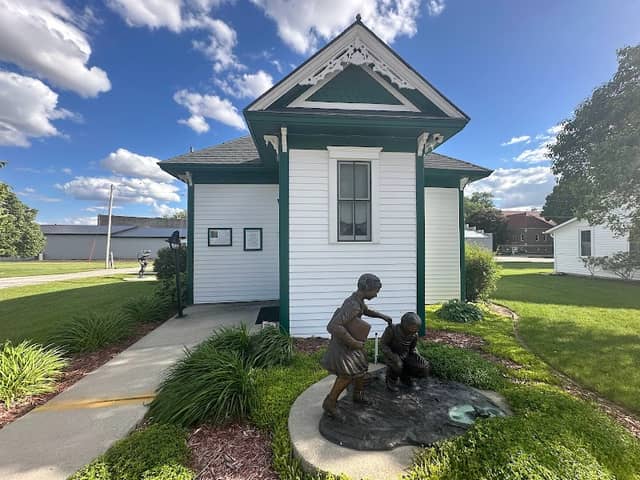 Iowa Rural Schools Museum - Image 1