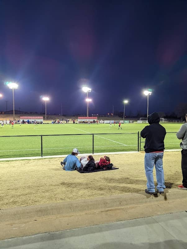 Rader Park - Image 1