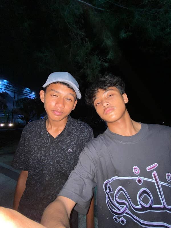 Ardan dan ijun merenung - Image 1