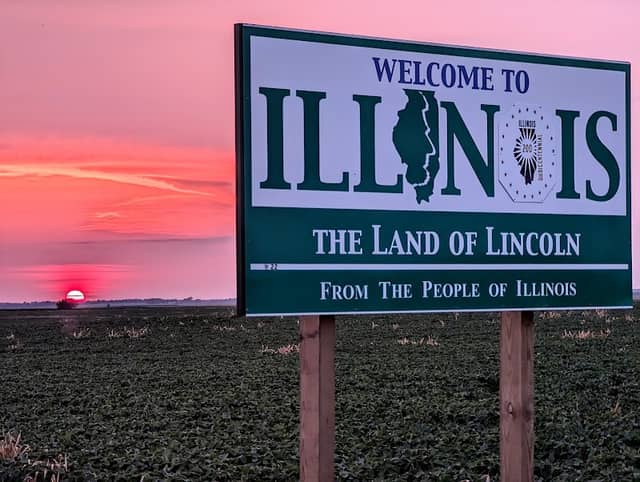 Welcome To Illinois Sign - Image 1