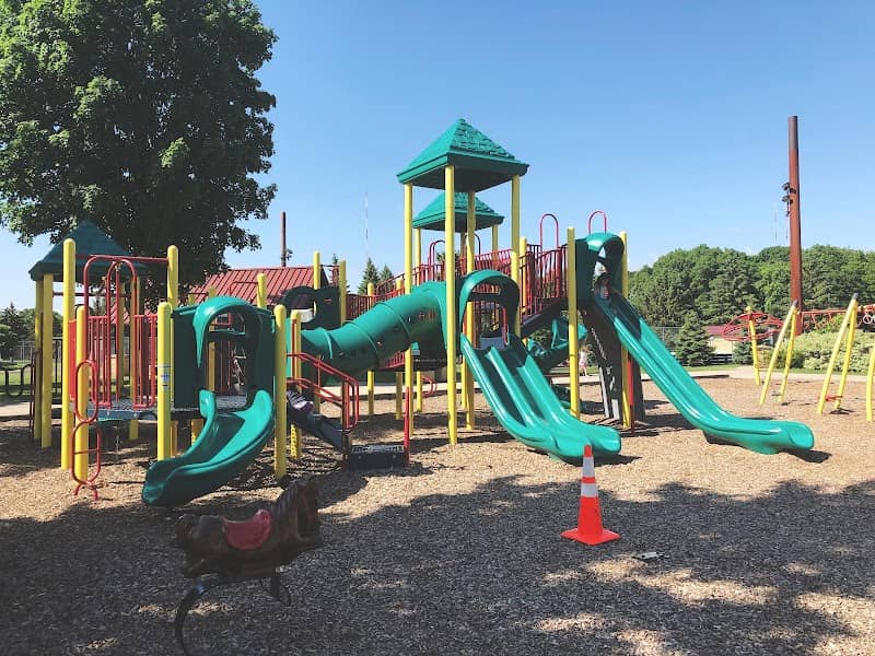 Sitzer Park - Image 1