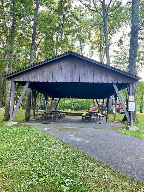 Woodycrest Park - Image 2