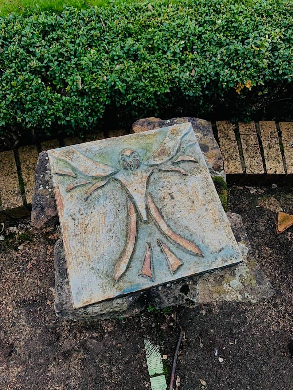 Prestwick war memorial - Image 1