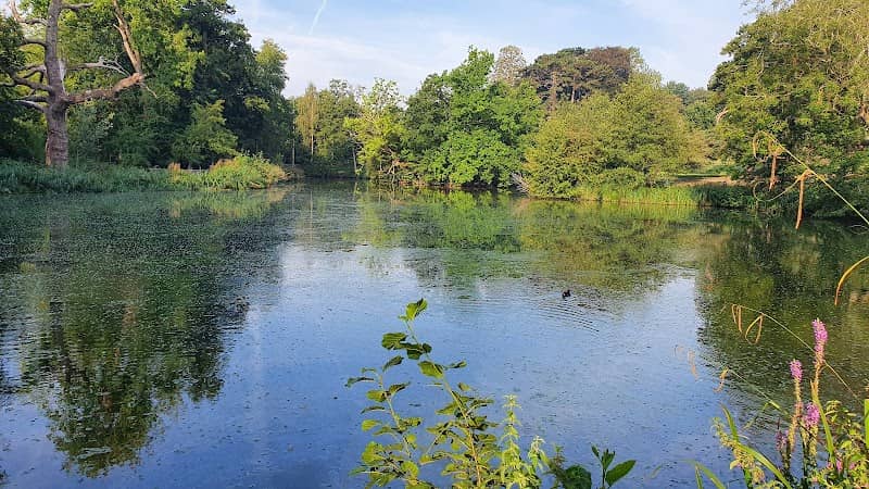 Barclay Park - Image 2