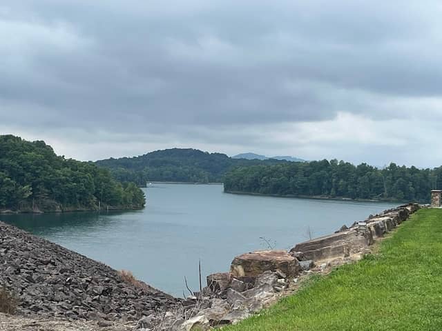 Summersville Dam - Image 2