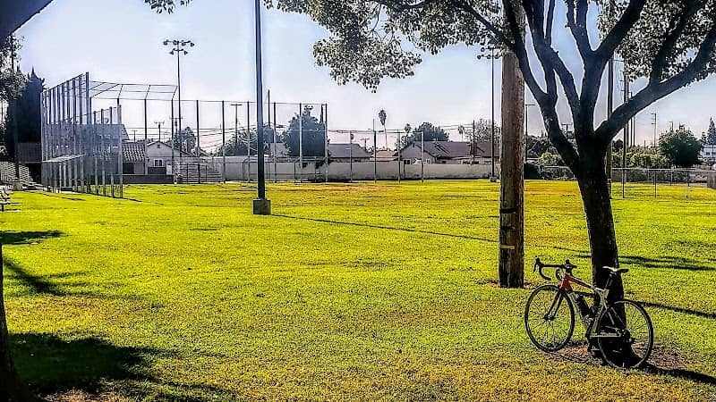 Syhre Park - Image 1