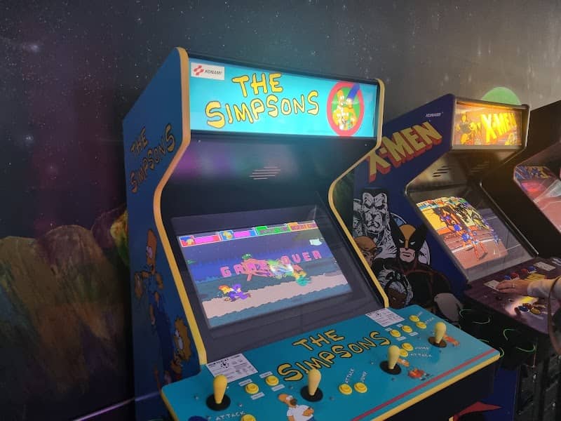 Hooligans Arcade - Image 1