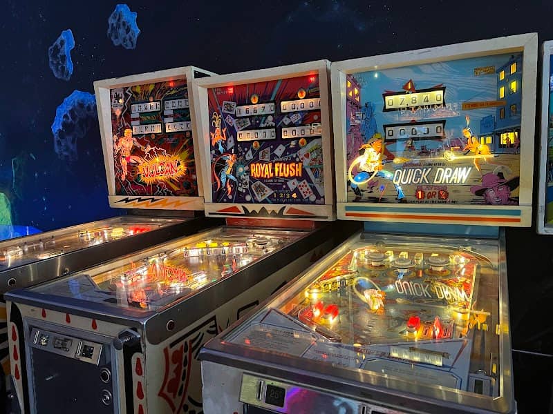 Hooligans Arcade - Image 2