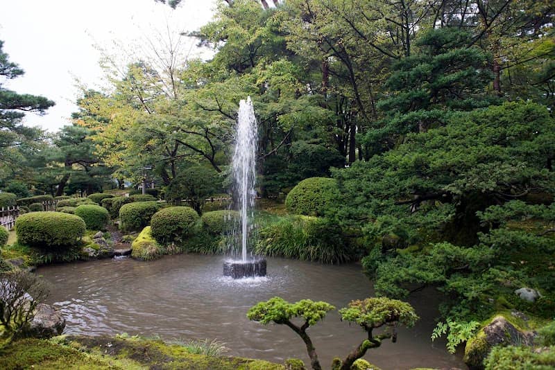 Fountain - Image 1