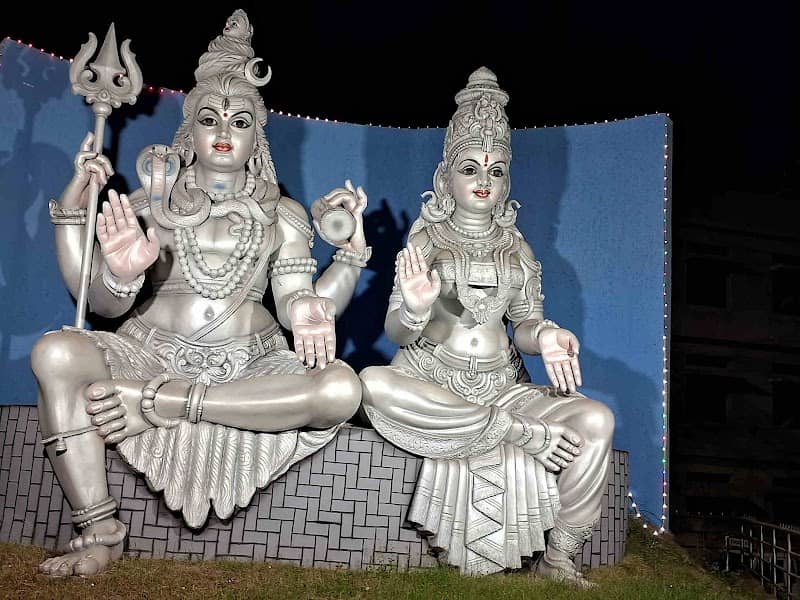 Sri Sri Sri Gauri Parameshwar Statue - Image 1