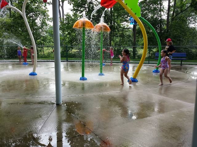 Island Park - Image 2