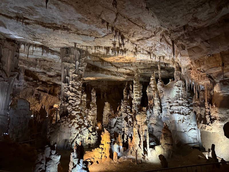 Cathedral Caverns State Park (Cave Tours / Information Center) - Image 3
