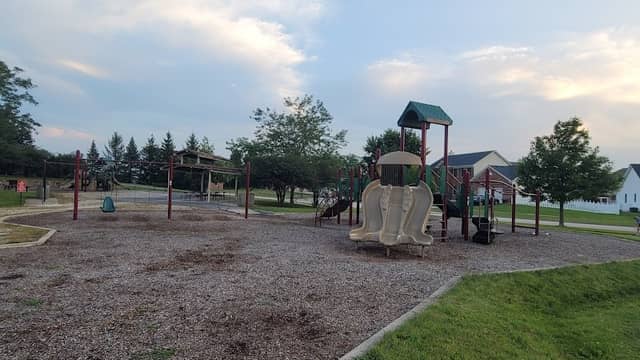 Dorothy J. Schmidt Memorial Park - Image 2