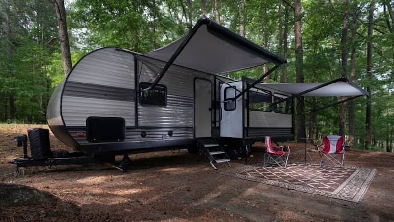 HIDDEN OAKS RV AND CABINS - Image 1