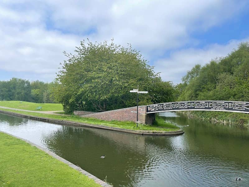 Bumble Hole Local Nature Reserve - Image 2