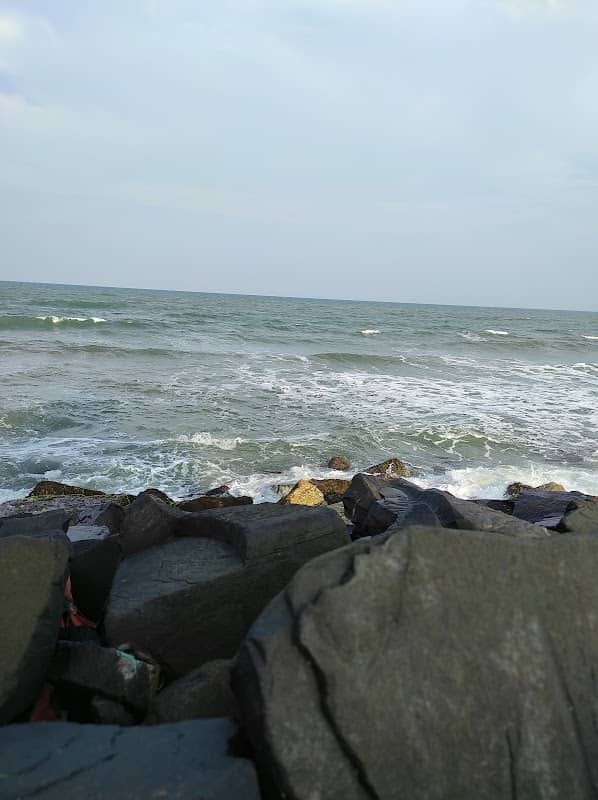 Kaveri River end point bus stop - Image 1
