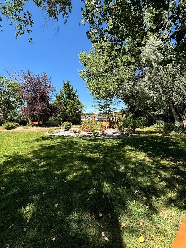 Diplomat Park - Image 3