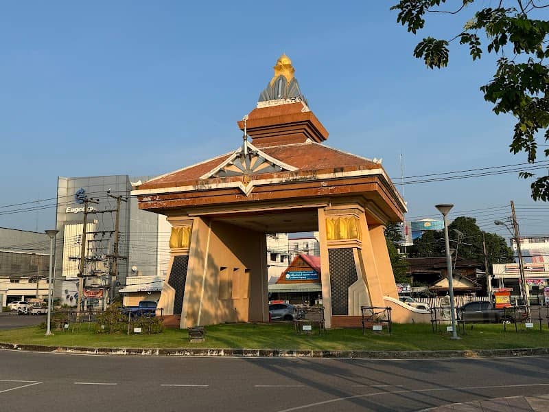 Thung Si Muang Tor - Image 1