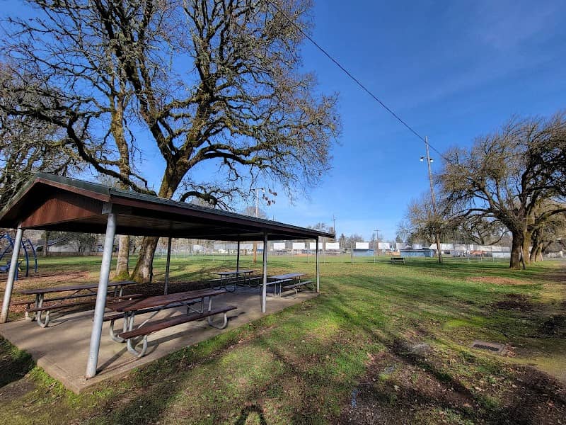 Campbell Park - Image 2