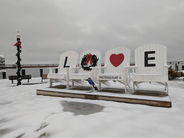 Chincoteague Love Chairs - Image 2