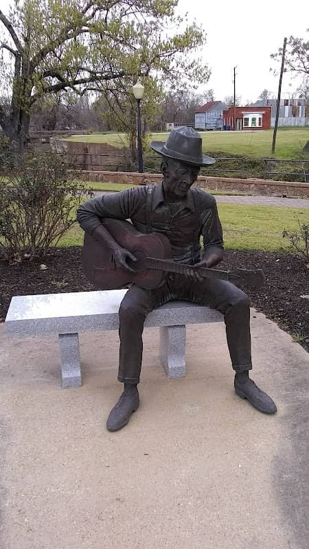 Mance Lipscomb Park - Image 2
