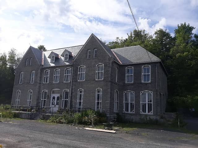 The Cave House Museum of Mining & Geology - Image 1
