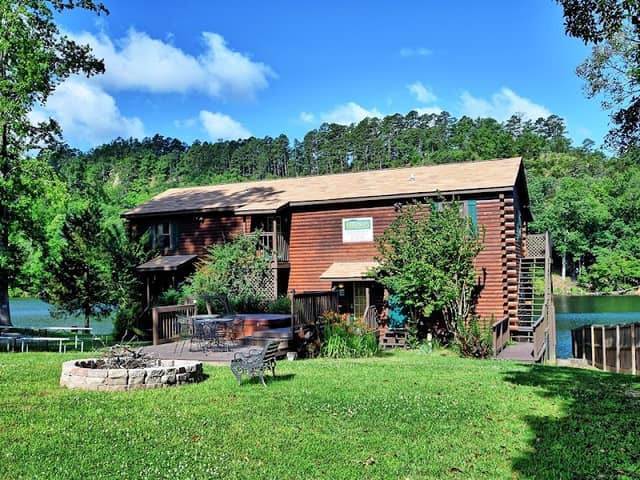 The Lodge at Cozy Acres - Image 1