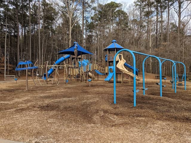 East Roswell Park - Image 2