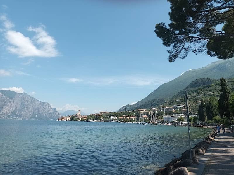 Lungolago Malcesine - Image 2
