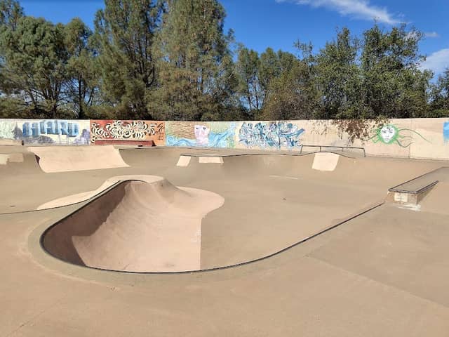 Overlook Park - Image 1
