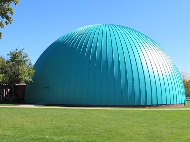 Longway Planetarium - Image 1