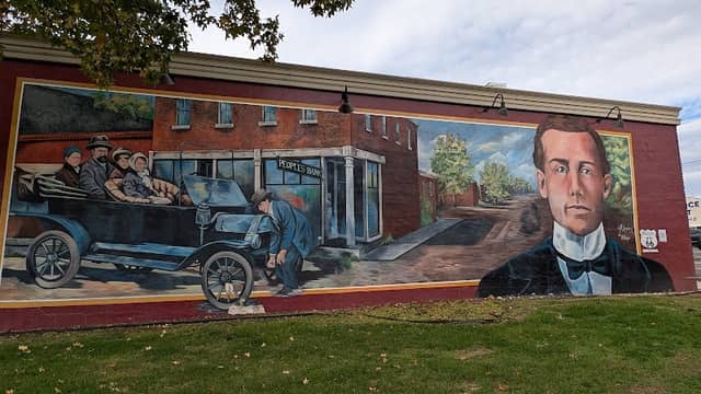 Murals of Cuba - Image 1
