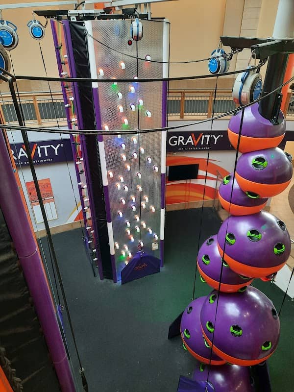 Gravity clip n climb - Image 1