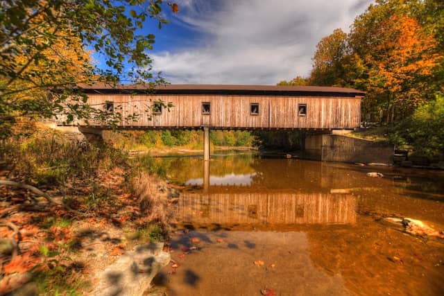 Historic Olin's Covered Bridge - Image 1