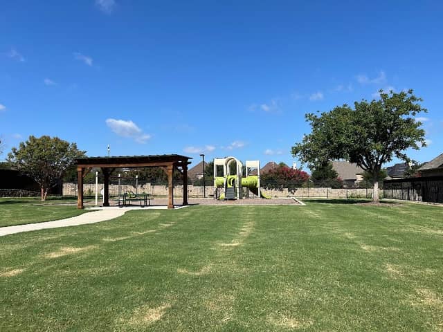 King Lionel Playground - Image 1
