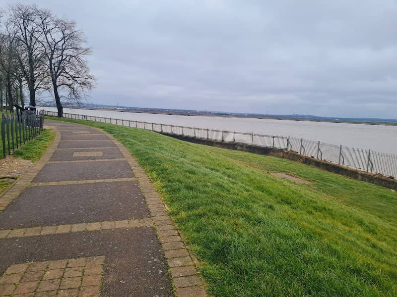 Purfleet Heritage Centre Park - Image 1