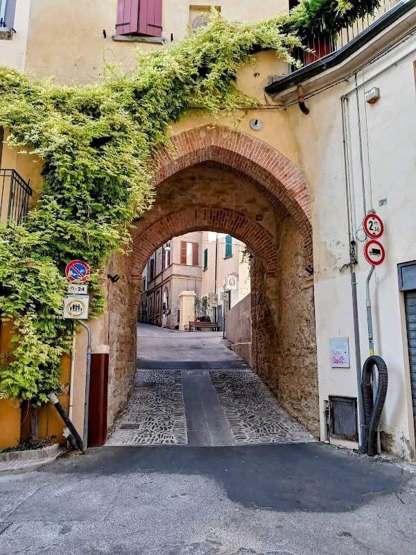 Porta san Nicolò - Image 1