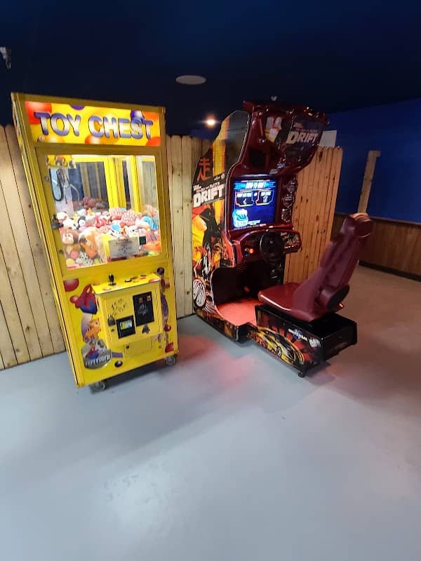 4-Ace's Vending - Image 1