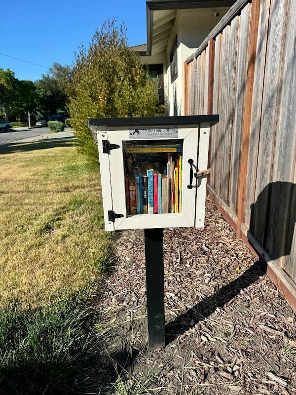 Little Free Library - Image 1