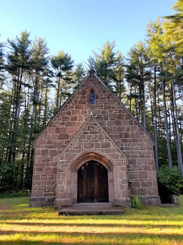 The Chapel at Green River Cemetery - Image 2
