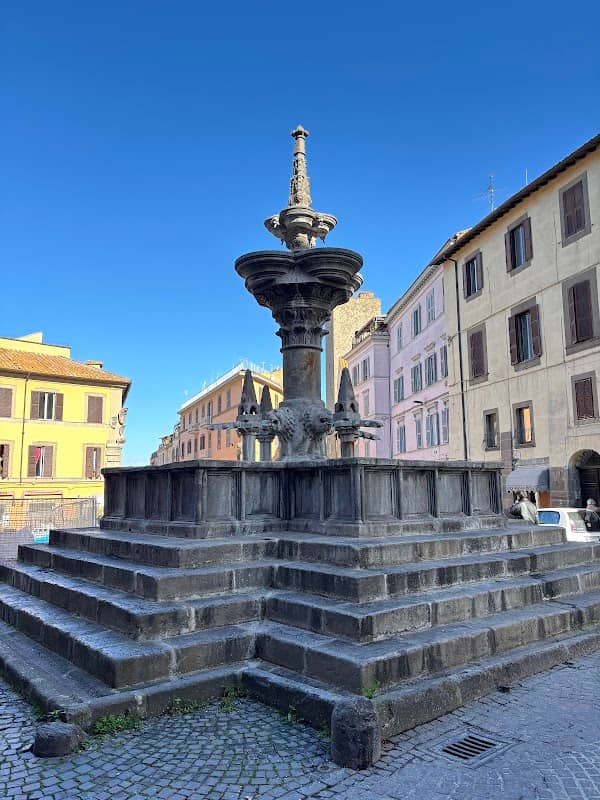 Fontana Grande - Image 1