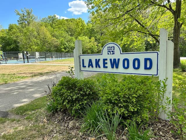 Lakewood Park - Image 2