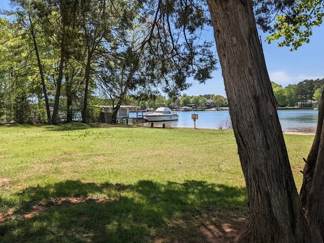Bayview Imperial Estate Park and Dock - Image 2