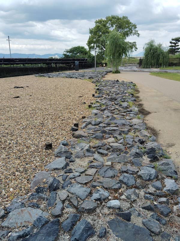 Piled Revetment (Kuidome Revetment) - Image 2